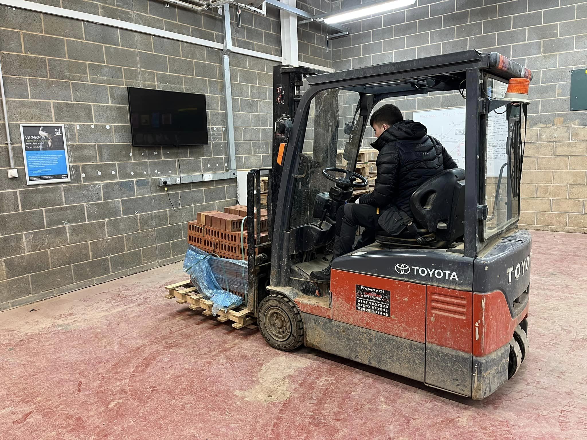 PB fork truck training